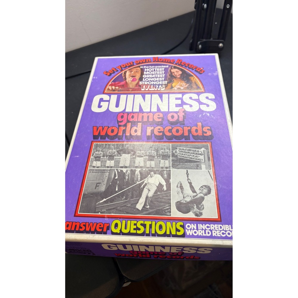 Vintage 1975 Guinness Game of World Records Parker Brothers Board Game No 75